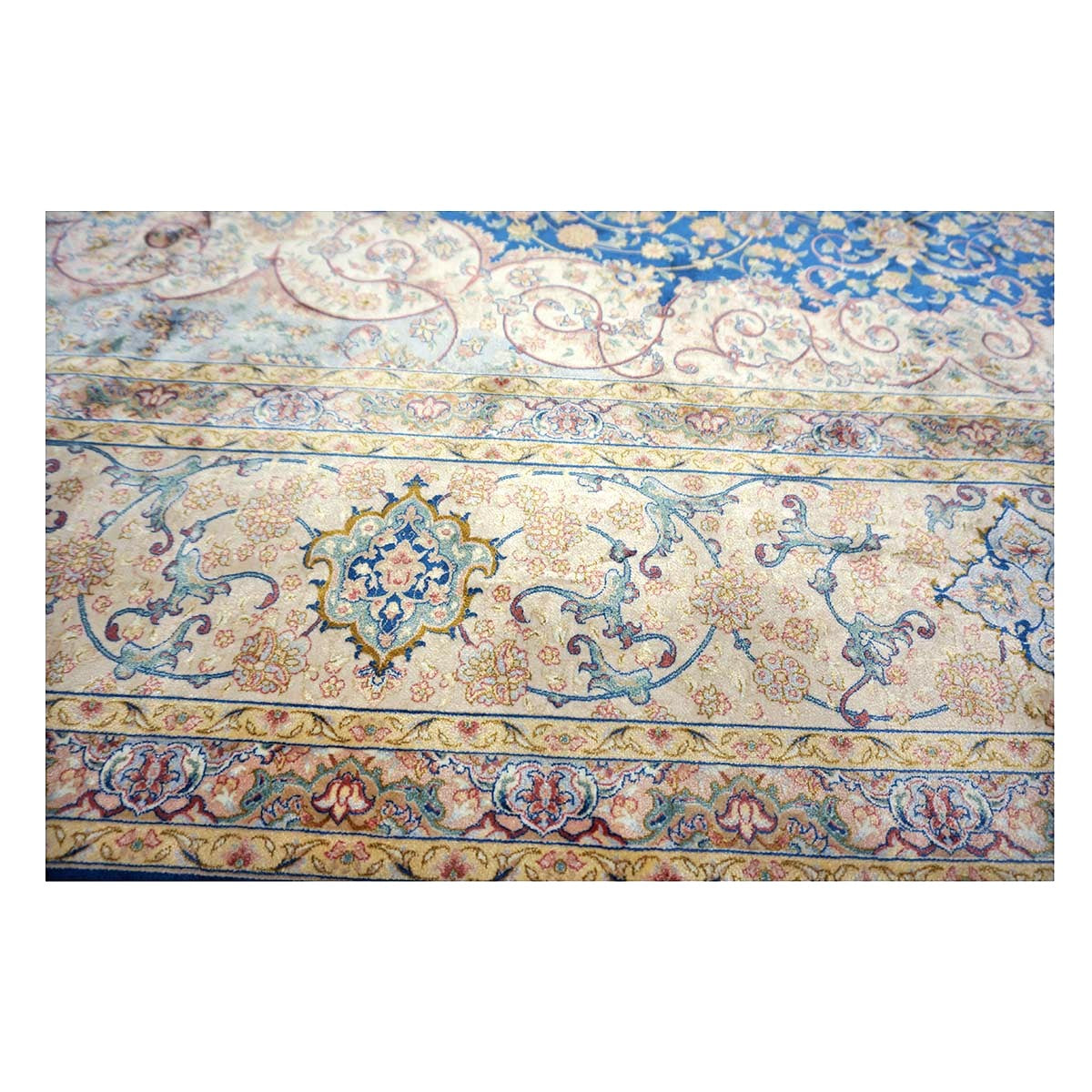 Persian Silky Qum 8x11 Ivory, Blue & Red Machine Made Area Rug #1143820